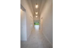 10922 Sw Meandering Mile Rd 10922 Port Saint Lucie, FL 34987 - MLS#A11978709