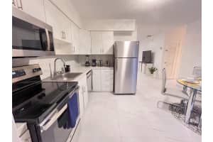 200 Sw 11th St 1-2 Hallandale Beach, FL 33009 - MLS#A11978762