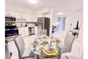 200 Sw 11th St 1-2 Hallandale Beach, FL 33009 - MLS#A11978762