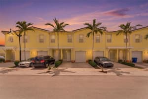 4032 Nw 11th St, Lauderhill 4032 Nw 11th St, Lauderhill