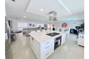 6890 Winged Foot Dr Hialeah, FL 33015 - MLS#A11978778