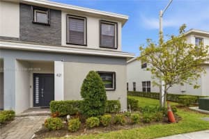 421 Ne 1st Dr, Florida City