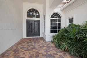 12922 Grand Oaks Dr Davie, FL 33330 - MLS#A11978840