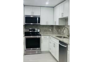 90 Edgewater Dr 606 Coral Gables, FL 33133 - MLS#A11978849