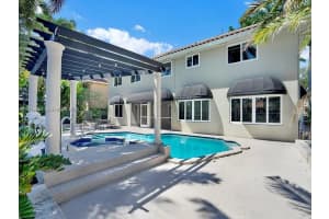 15945 Nw 82nd Ct Miami Lakes, FL 33016 - MLS#A11978851