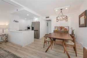 300 Sw 134th Way 212e, Pembroke Pines