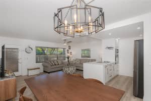 300 Sw 134th Way 212e Pembroke Pines, FL 33027 - MLS#A11978860