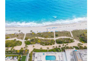 10185 Collins Ave 410, Bal Harbour