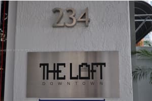 234 Ne 3rd St 908 Miami, FL 33132 - MLS#A11978869