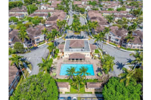 9000 W Flagler St 7, Miami