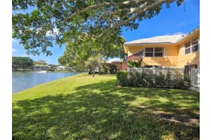 1931 Hartford Ct 21c West Palm Beach, FL 33409 - MLS#A11978891