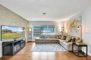 4621 Ne 2nd Ave Oakland Park, FL 33334 - MLS#A11978916