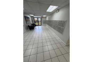 1800 W 54th St 309 Hialeah, FL 33012 - MLS#A11978923