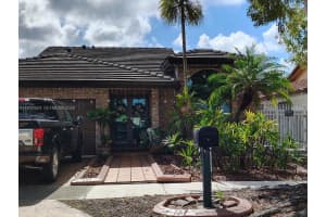 14330 Sw 50th St, Miami