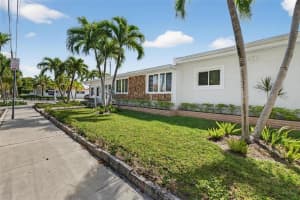 1470 N Treasure Dr North Bay Village, FL 33141 - MLS#A11978929