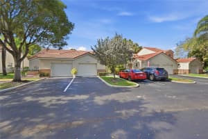 8249 70th St , Tamarac, FL 33321 - MLS#A11978981