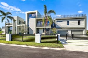 2311 Sw 108th Ter Davie, FL 33324 - MLS#A11978994