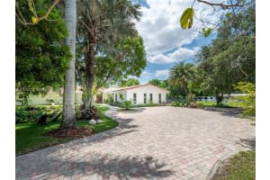 17220 Sw 46th St Southwest Ranches, FL 33331 - MLS#A11979023