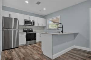 607 Sw 9th St Fort Lauderdale, FL 33315 - MLS#A11979040