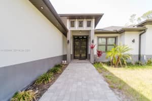 398 35th Ave NW, Naples, FL 34120, - MLS#A11979046