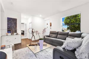 3321 W 105th Pl Hialeah, FL 33018 - MLS#A11979080