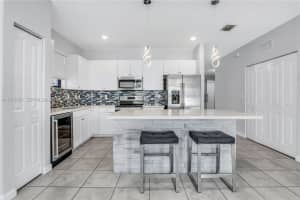 2541 Se 1st St Homestead, FL 33033 - MLS#A11979097