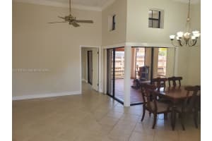 536 88th Ct , Miami, FL 33174 - MLS#A11979105