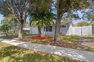 2286 81st Ave , Sunrise, FL 33322 Sold 06/15/26
