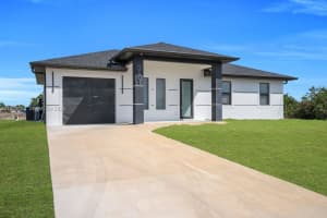 3101 Sara Ave S Lehigh Acres, FL 33976 - MLS#A11979124