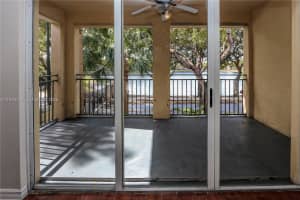 2442 Centergate Dr 202 Miramar, FL 33025 - MLS#A11979125