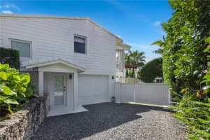 536 Jeronimo Dr Coral Gables, FL 33146 - MLS#A11979139