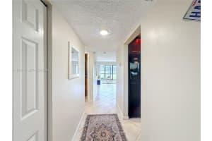 8422 E Boca Glades Blvd E 8422 Boca Raton, FL 33434 - MLS#A11979141