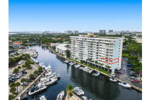 13155 Ixora Ct 406 North Miami, FL 33181 - MLS#A11979150