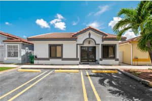 9046 Nw 121st Ter 90, Hialeah Gardens 9046 Nw 121st Ter 90, Hialeah Gardens