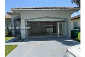 16064 Sw 143rd Ln Miami, FL 33196 - MLS#A11979181