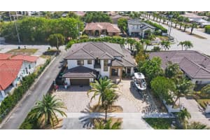 13676 Sw 33rd Ter Miami, FL 33175 - MLS#A11979200