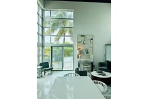 7700 Collins Ave APT 5, Miami Beach, FL 33141, - MLS#A11979216