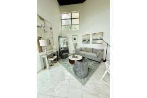 7700 Collins Ave APT 5, Miami Beach, FL 33141, - MLS#A11979216