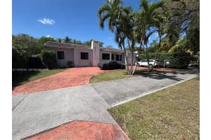 160 South Dr, Miami Springs, FL 33166, - MLS#A11979239