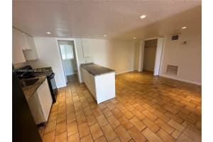 13210 Ne 3rd Ave R North Miami, FL 33161 - MLS#A11979253