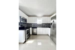 1940 Adams St 2 Hollywood, FL 33020 - MLS#A11979263