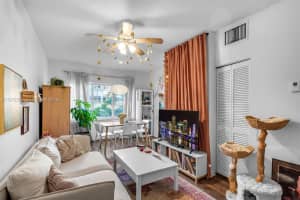 2615 Collins Ave 21 Miami Beach, FL 33140 - MLS#A11979283