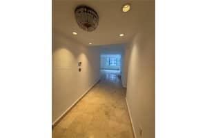 5255 Collins Ave APT 7B, Miami Beach, FL 33140, - MLS#A11979306