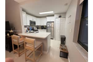 10280 NW 9th St Cir APT 202, Miami, FL 33172, - MLS#A11979313