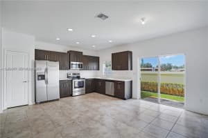 1121 Nw 41st Ln Lauderhill, FL 33313 - MLS#A11979317