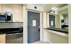 2670 E Sunrise Blvd 615 Fort Lauderdale, FL 33304 - MLS#A11979319