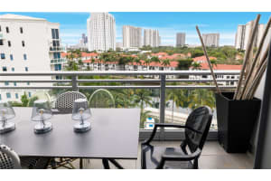 MLS# A11979335, Aventura, Florida 33180
