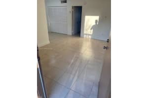 3901 Sw 78th Ct 219, Miami