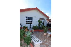 910 SW 140th Ave, Miami, FL 33184, - MLS#A11979356