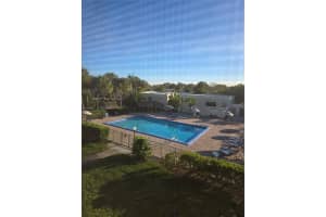 8015 Sw 107th Ave 313, Miami